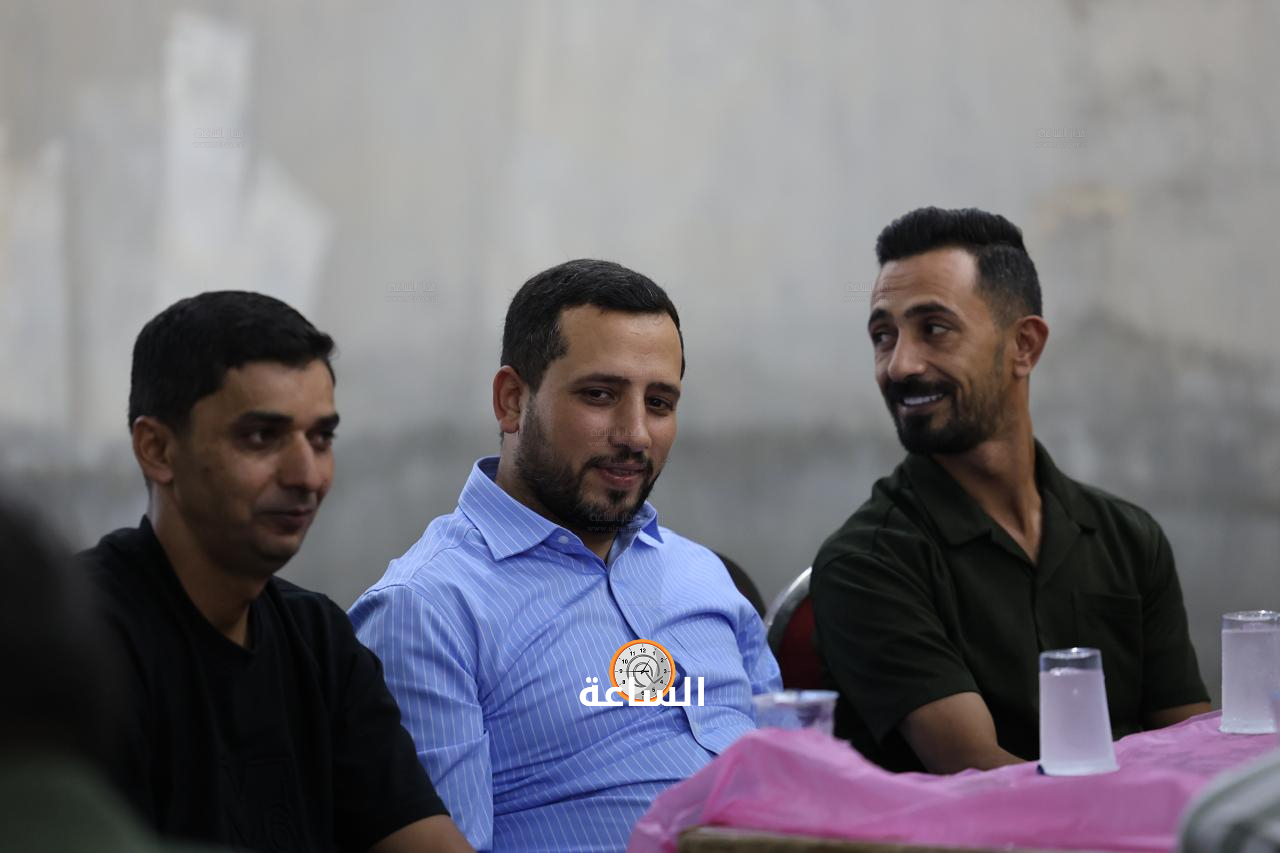 Madar Al-Saa Images 0.9396124458078026