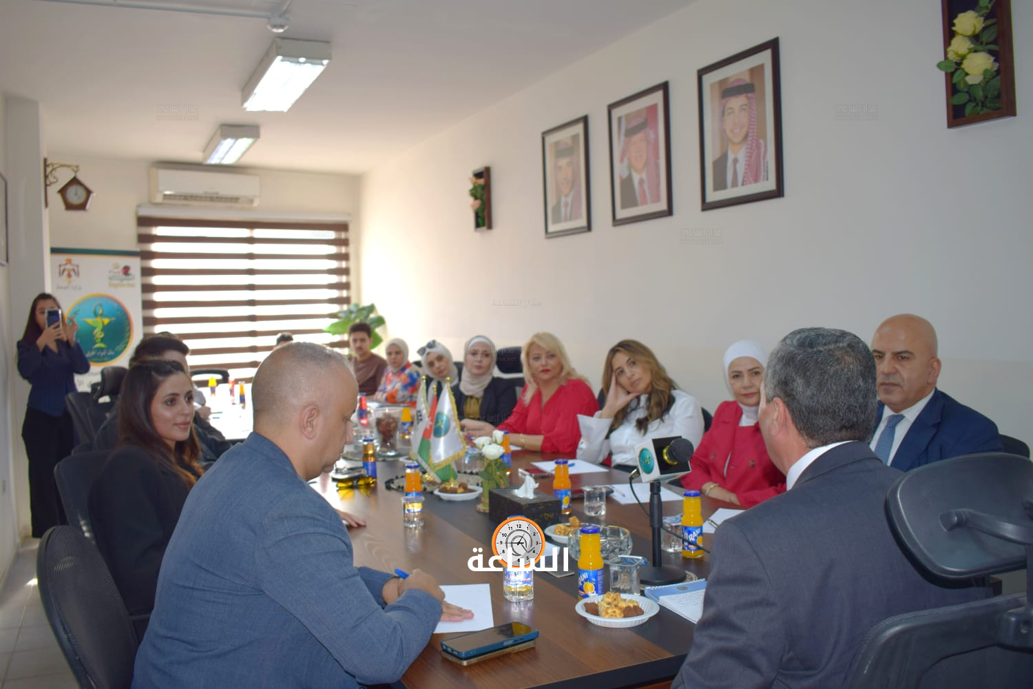 Madar Al-Saa Images 0.10275393595202642