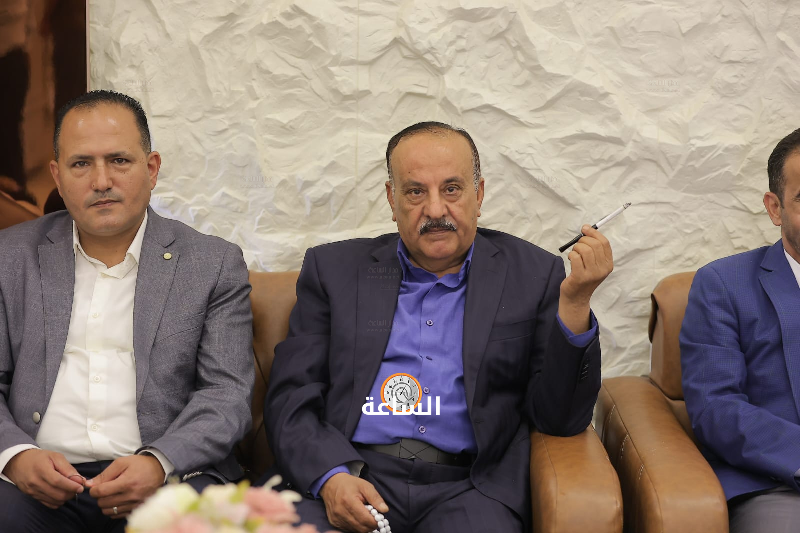 Madar Al-Saa Images 0.8439853947503779