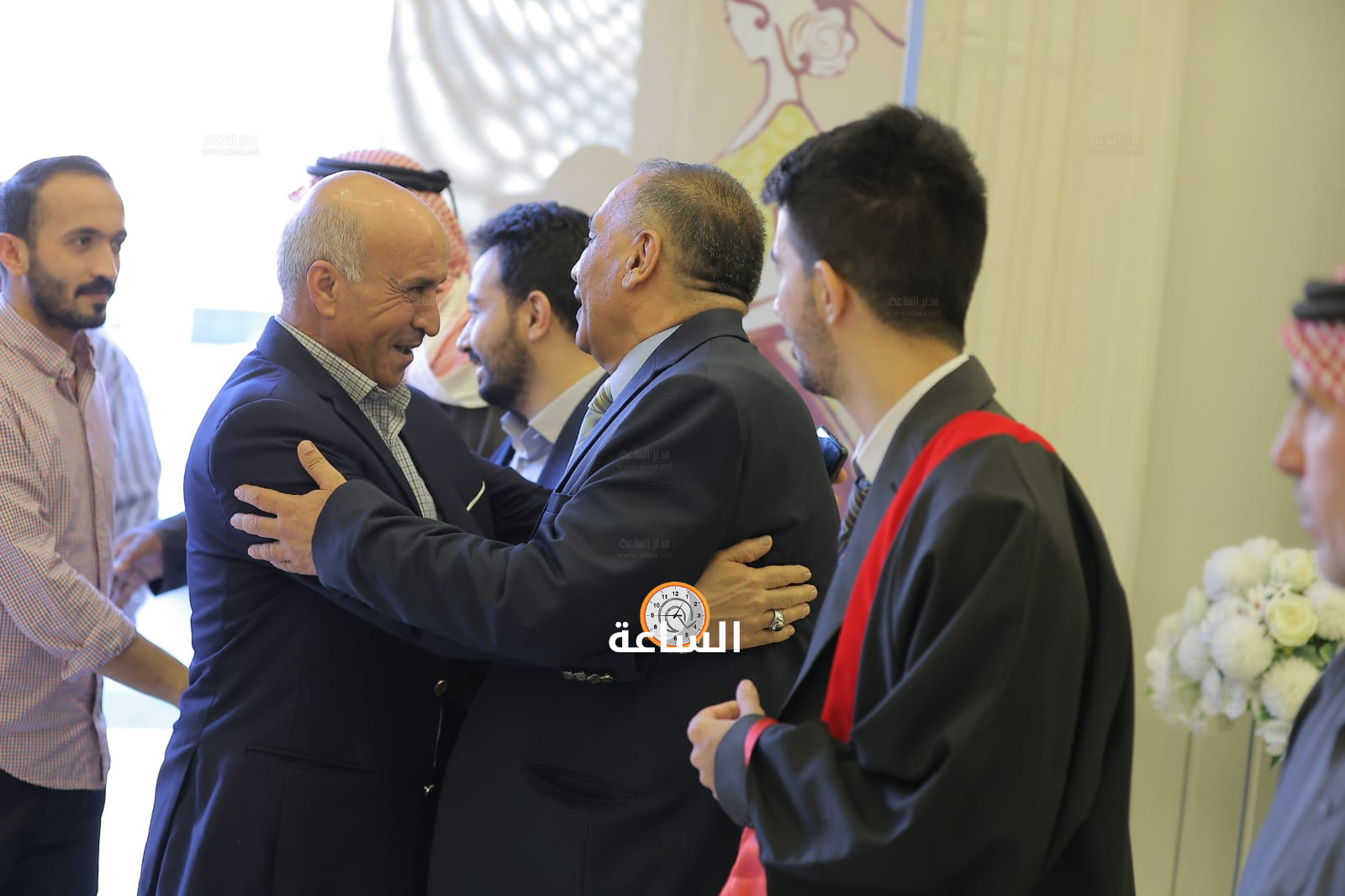 Madar Al-Saa Images 0.4454980223937939
