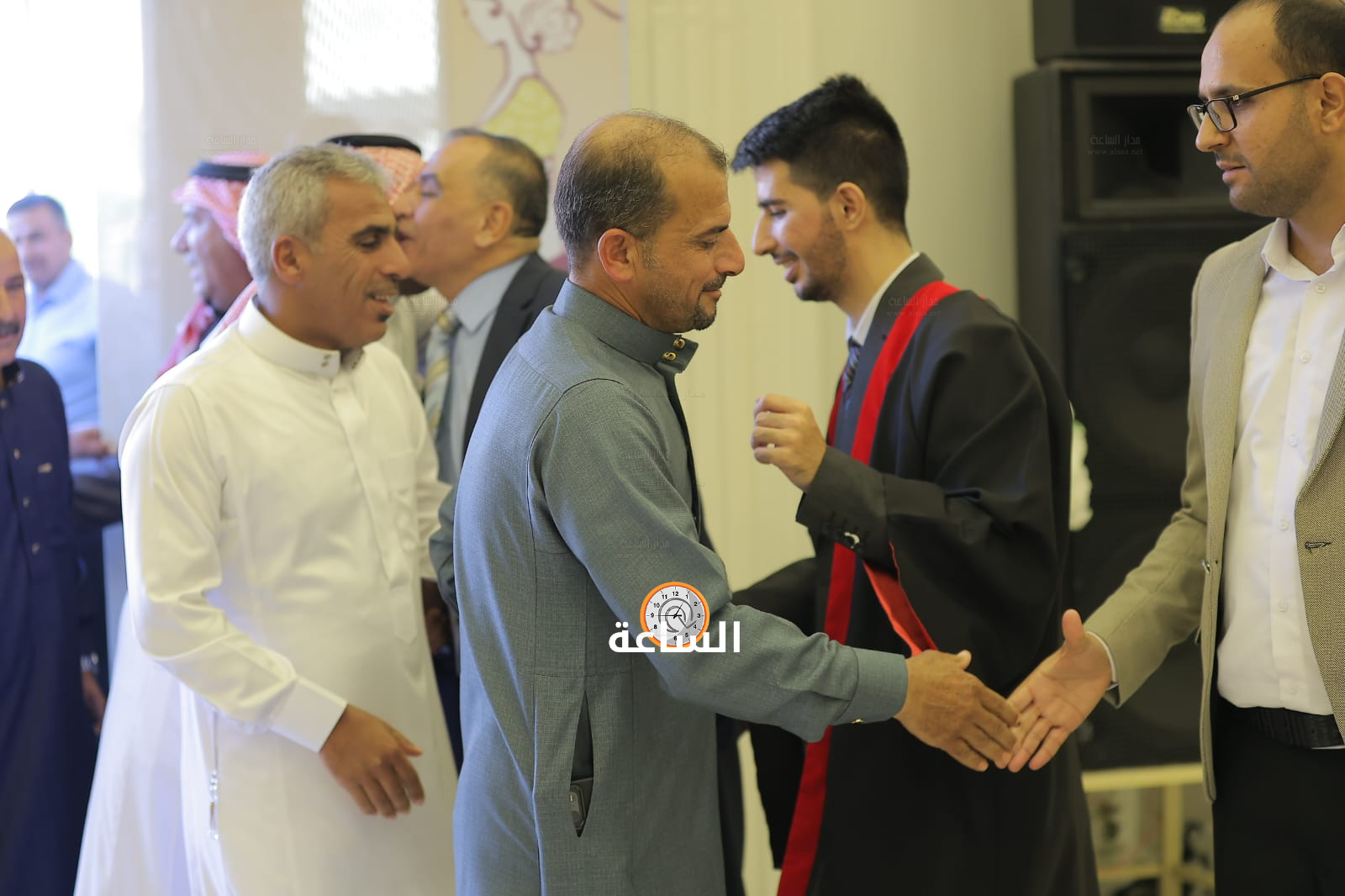 Madar Al-Saa Images 0.687223585896329