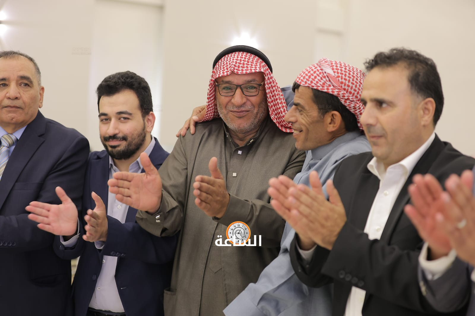 Madar Al-Saa Images 0.0016131919608759482