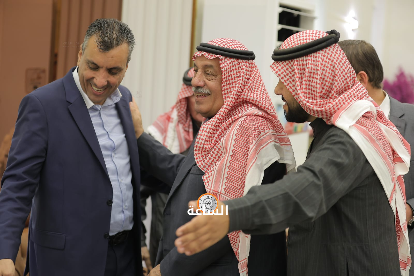 Madar Al-Saa Images 0.6693742244860775