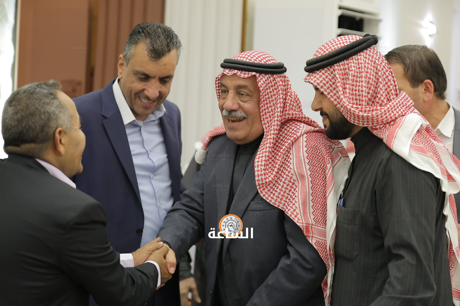 Madar Al-Saa Images 0.6994674813182459