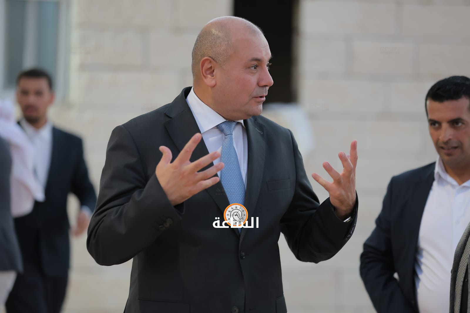 Madar Al-Saa Images 0.1958194050763462