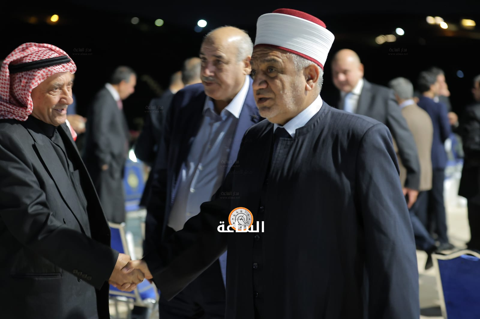 Madar Al-Saa Images 0.18486845366265048