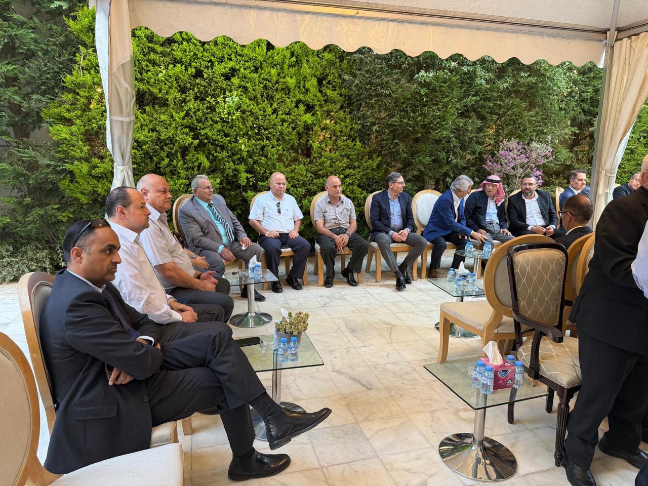 Madar Al-Saa Images 0.1872554094464931