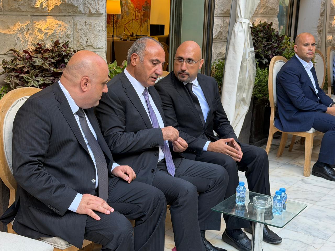 Madar Al-Saa Images 0.6370311012926507