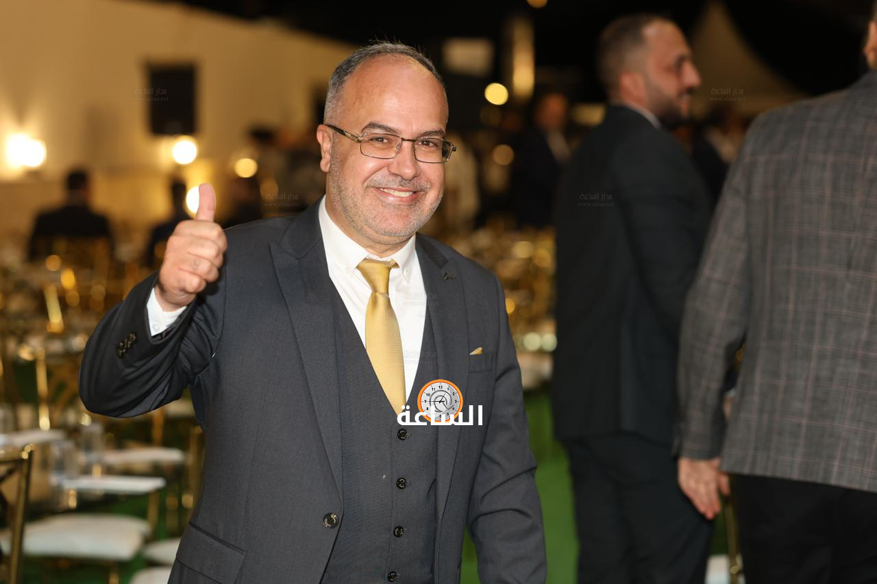 Madar Al-Saa Images 0.4197052031020154