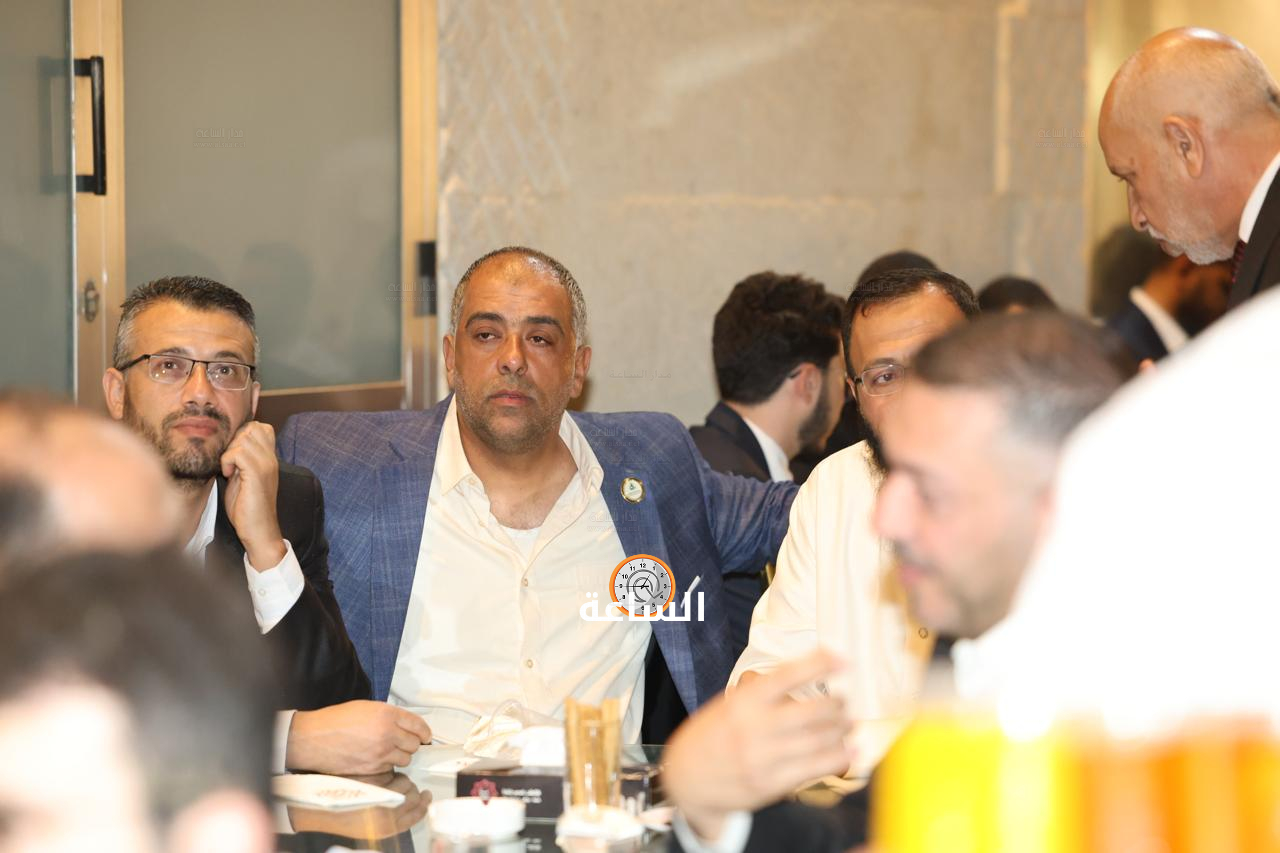 Madar Al-Saa Images 0.873177864371679