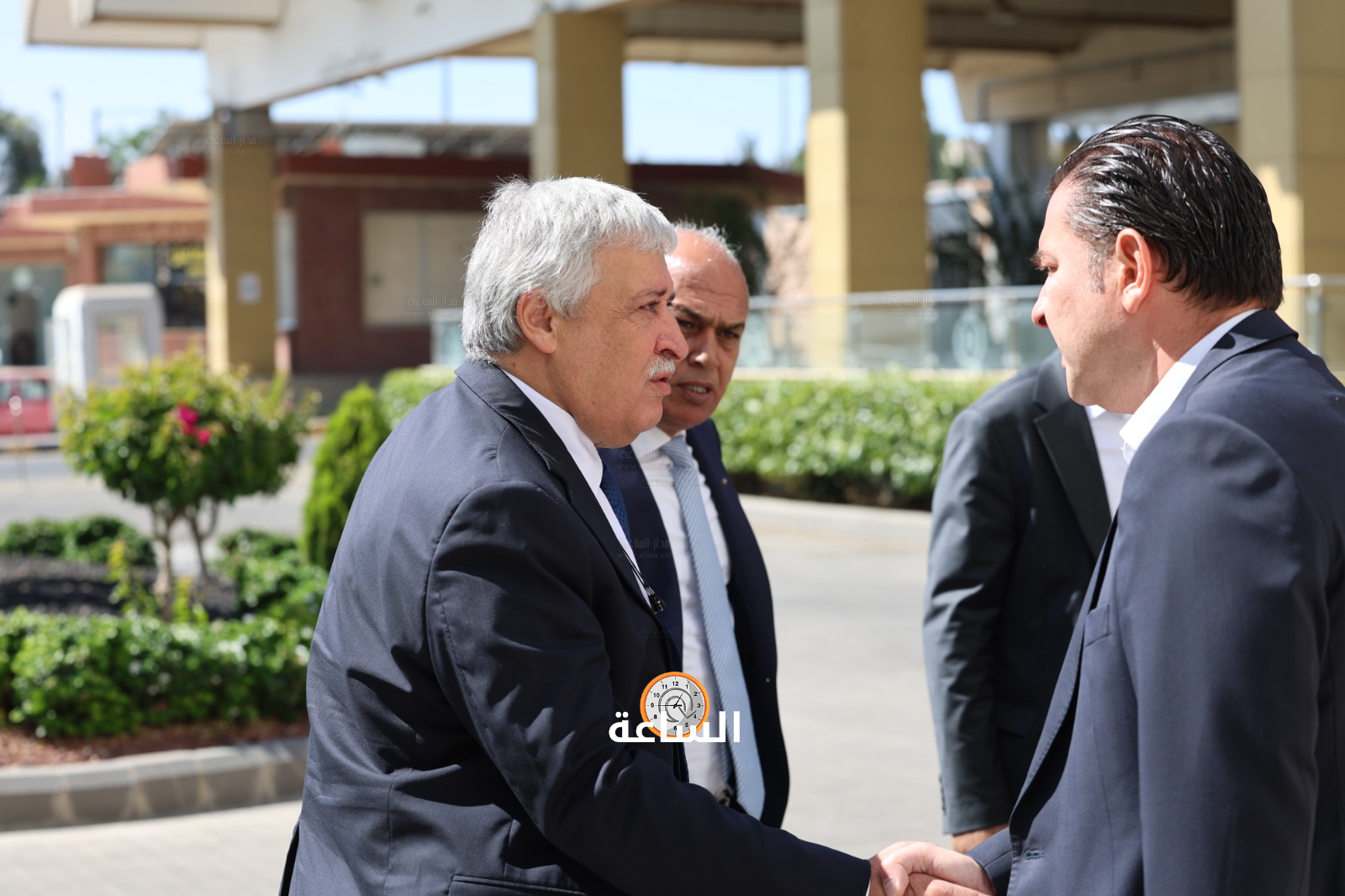 Madar Al-Saa Images 0.3616128315568923