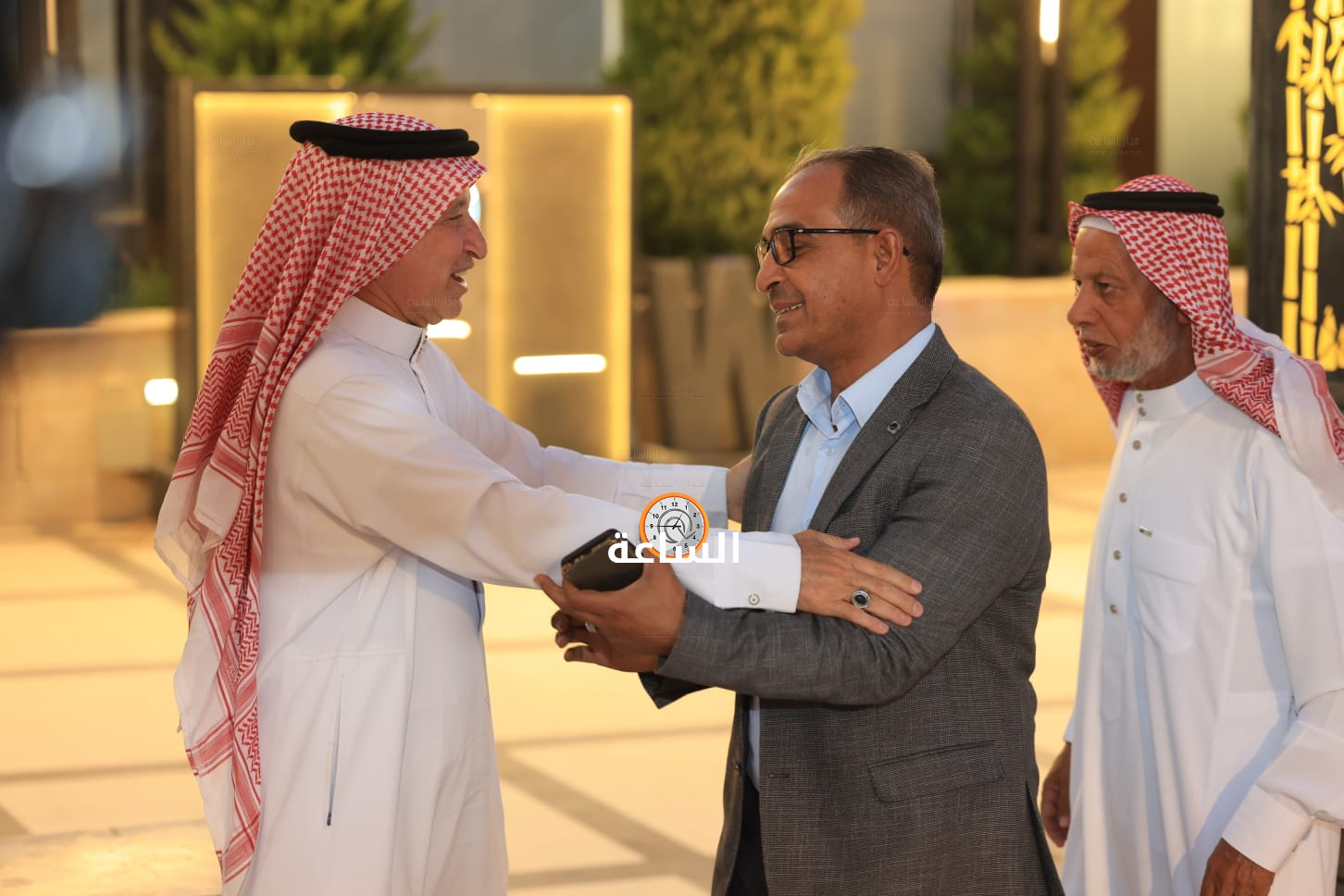 Madar Al-Saa Images 0.041330596945529985