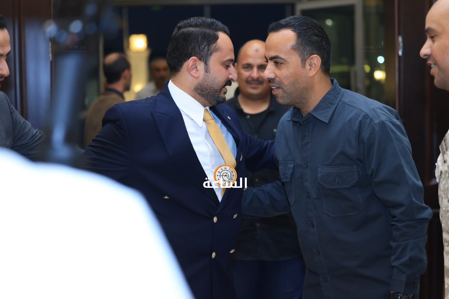 Madar Al-Saa Images 0.633470368949828