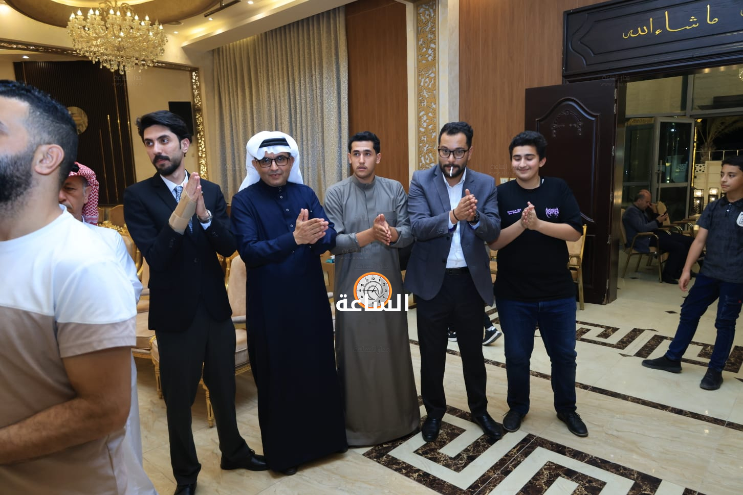 Madar Al-Saa Images 0.35309924363373035