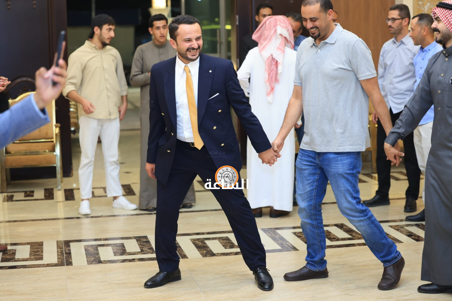 Madar Al-Saa Images 0.5989365051196506