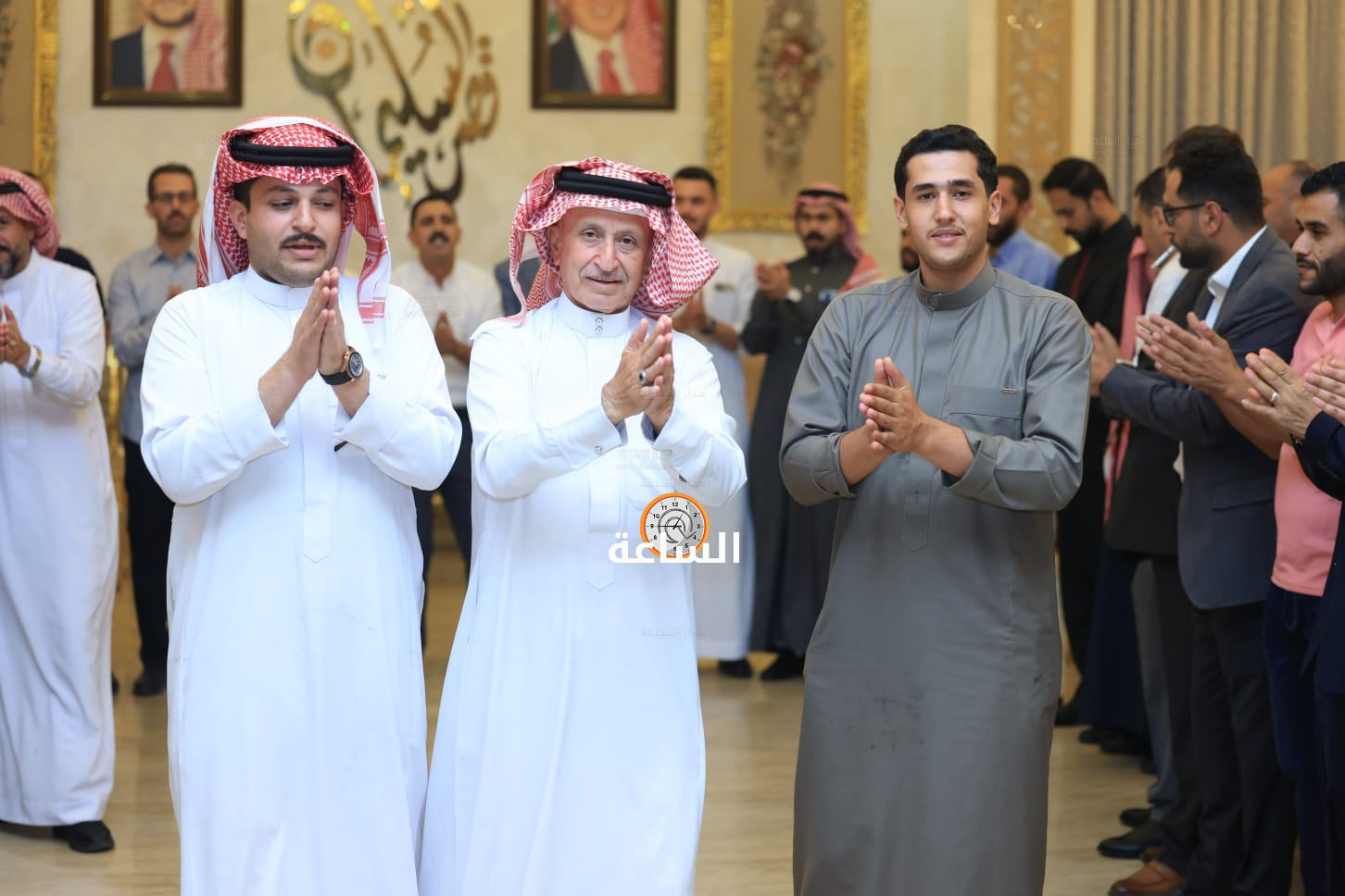 Madar Al-Saa Images 0.3226609715293589