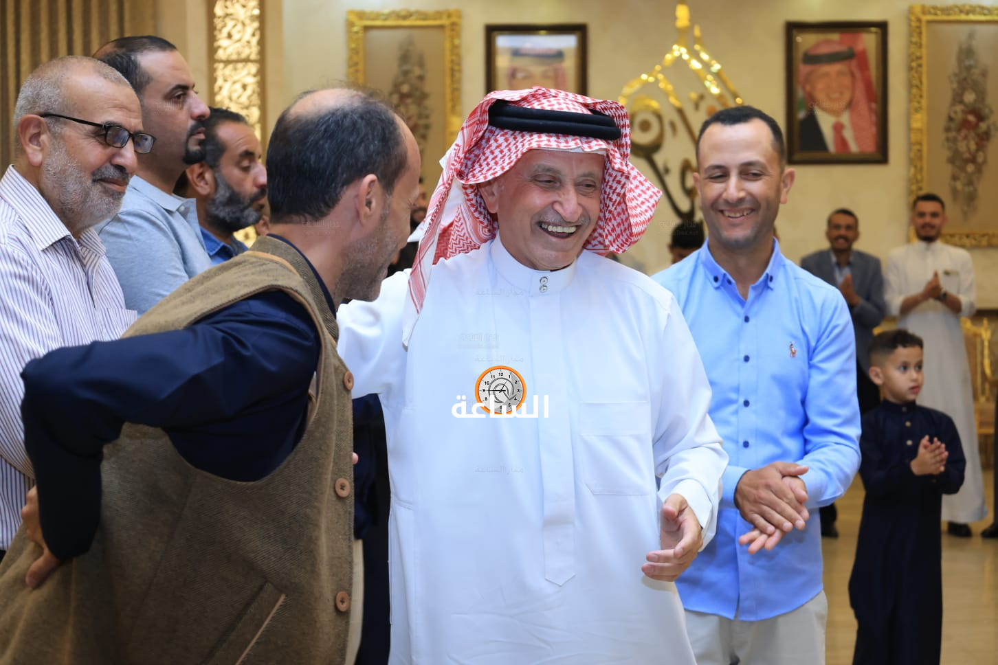 Madar Al-Saa Images 0.7604986105750812