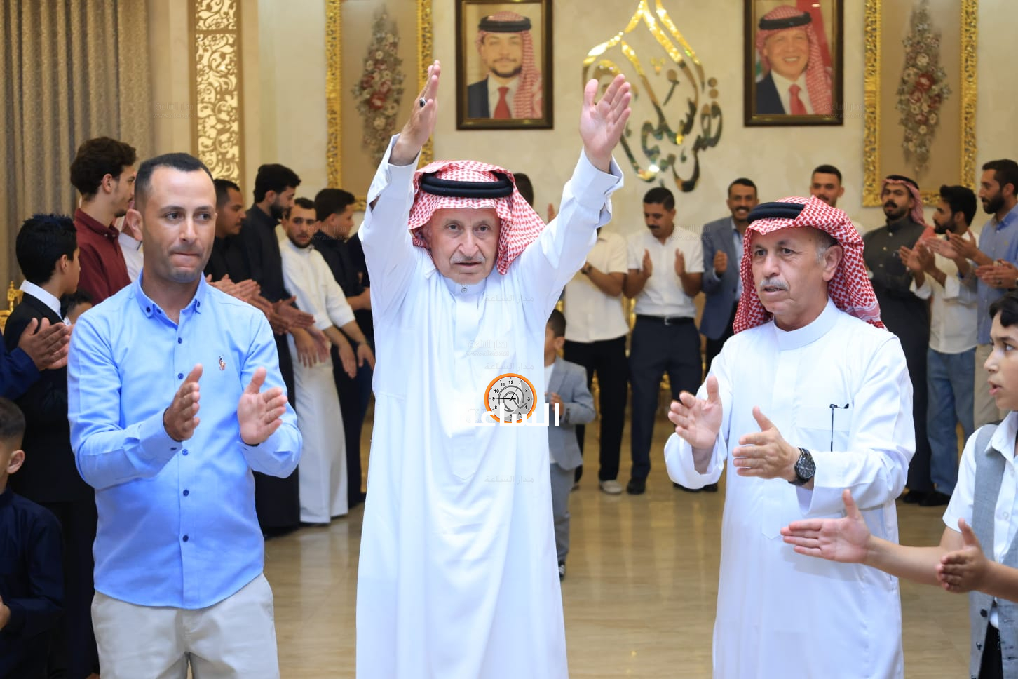 Madar Al-Saa Images 0.7243603118777124
