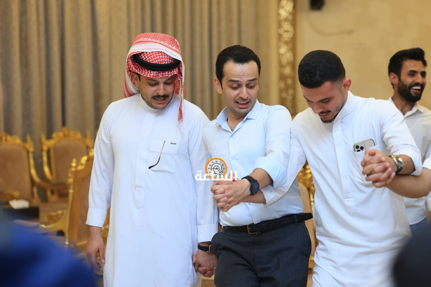 Madar Al-Saa Images 0.48959232953840115