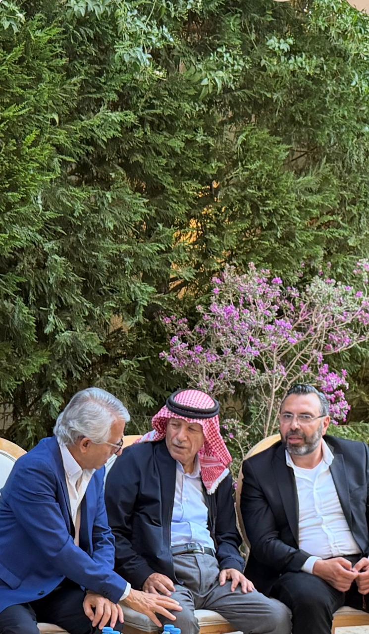 Madar Al-Saa Images 0.9134009426187765
