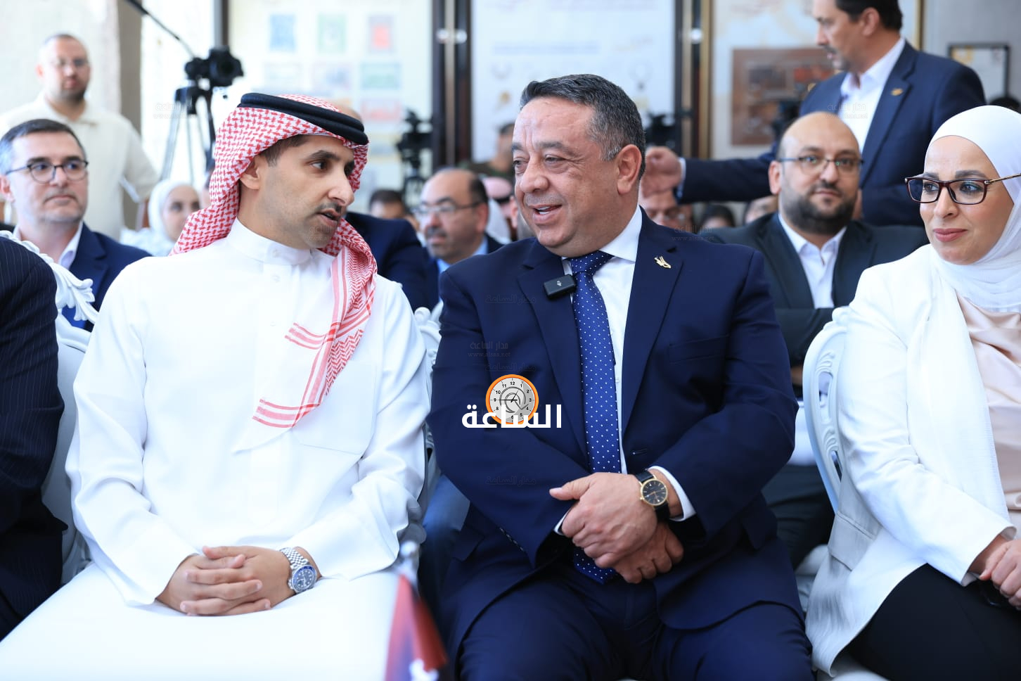 Madar Al-Saa Images 0.4693612744563822