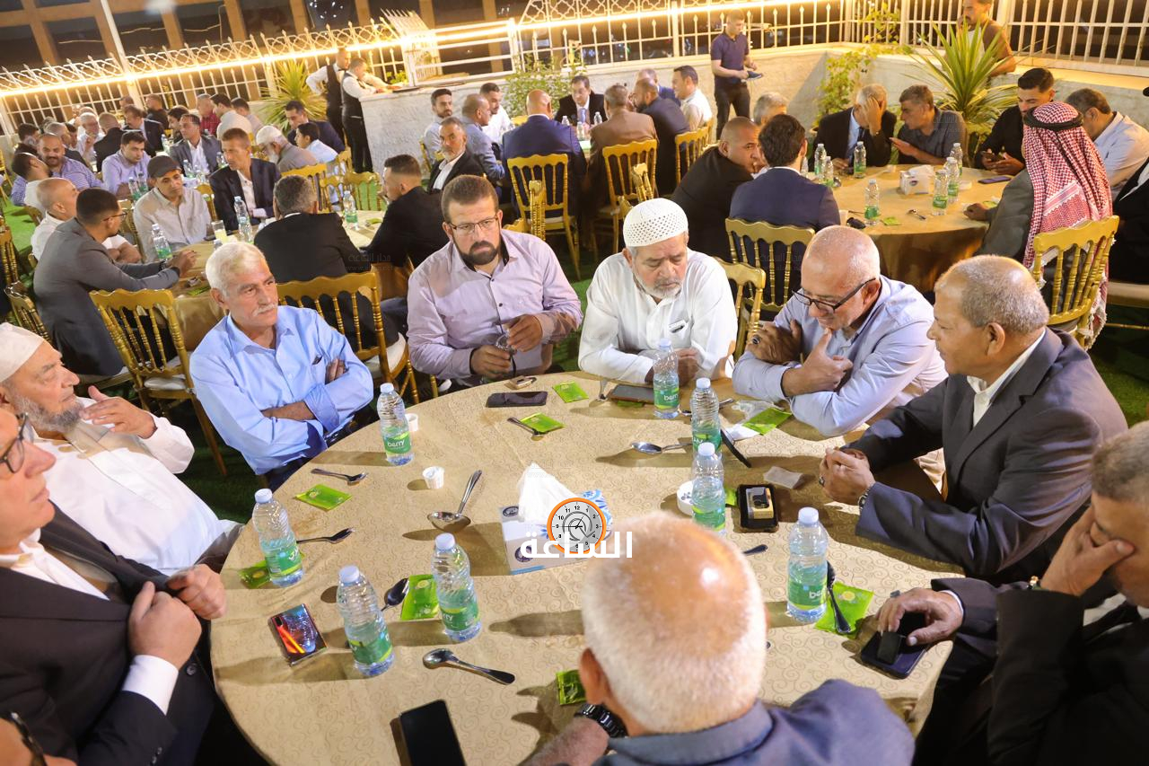 Madar Al-Saa Images 0.5385754574651359
