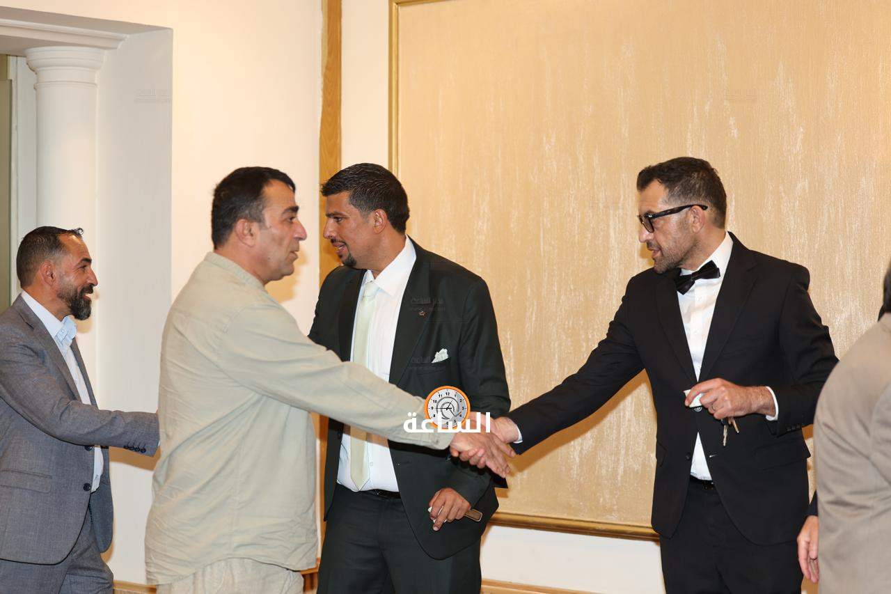 Madar Al-Saa Images 0.45802621794093845