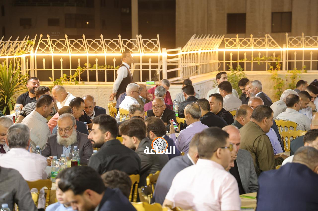 Madar Al-Saa Images 0.5304113570280927
