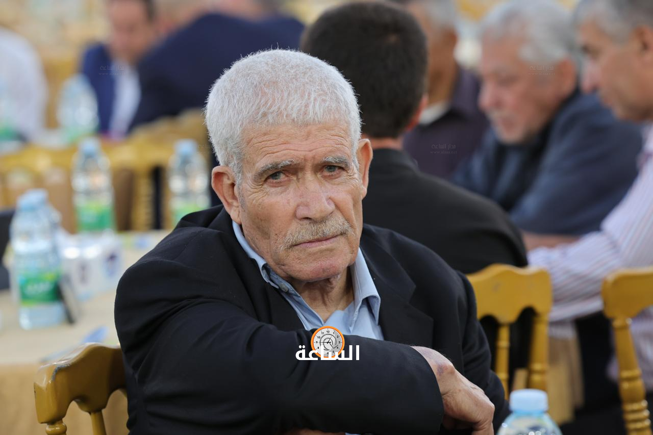 Madar Al-Saa Images 0.7083718191031427