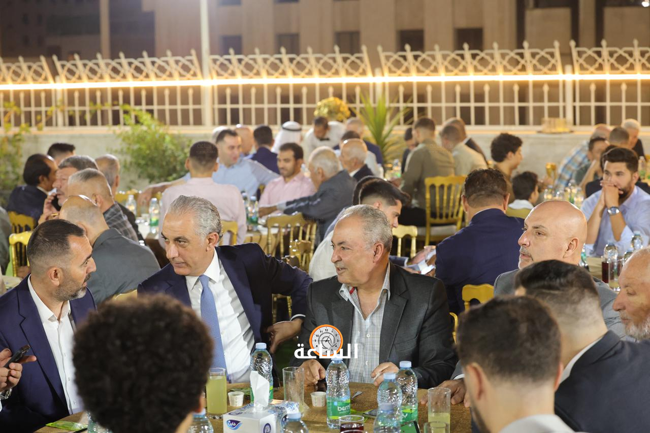 Madar Al-Saa Images 0.5869888539402369