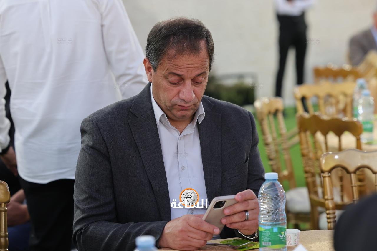 Madar Al-Saa Images 0.004070038349789251