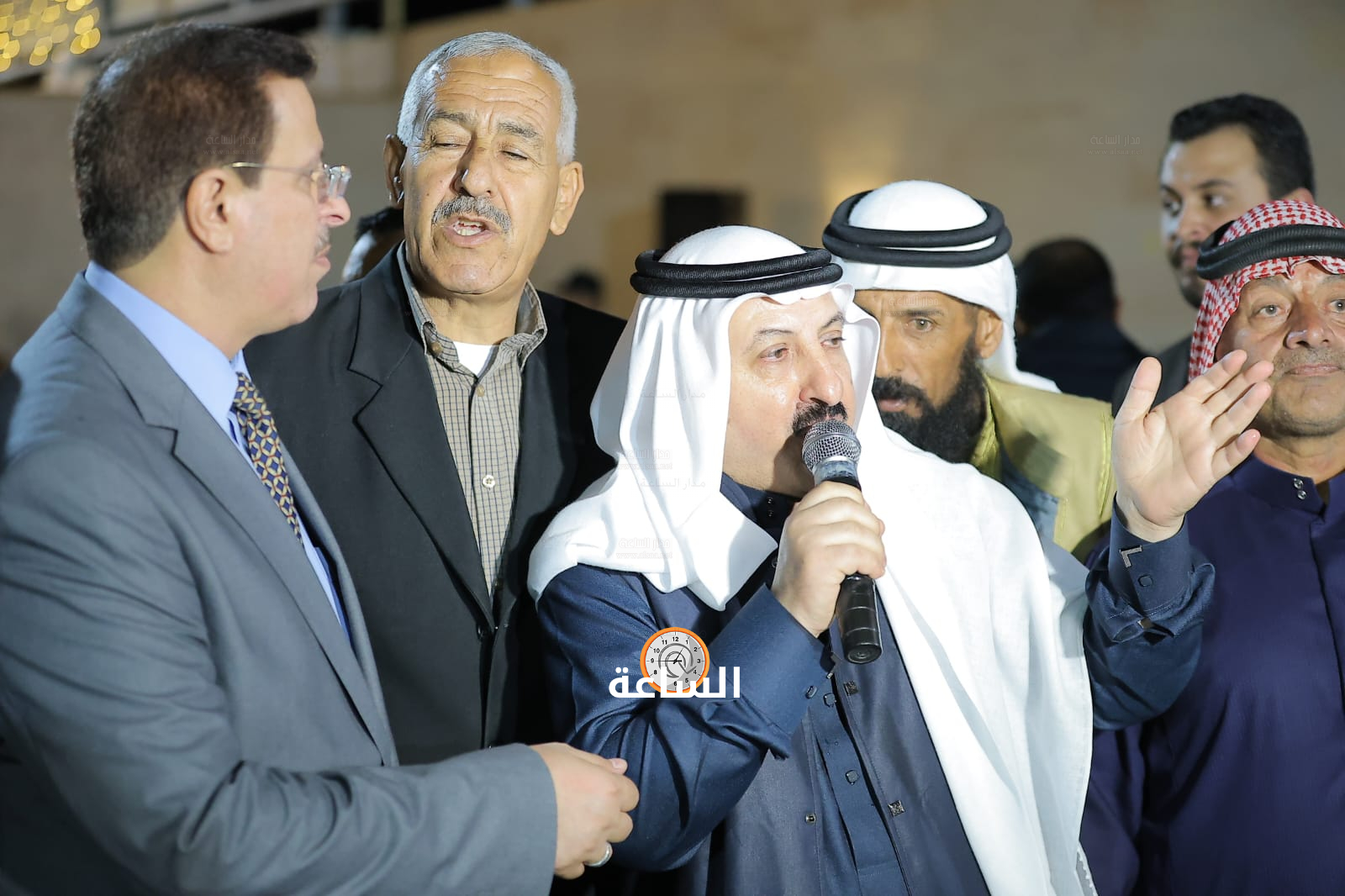 Madar Al-Saa Images 0.43824811386374285