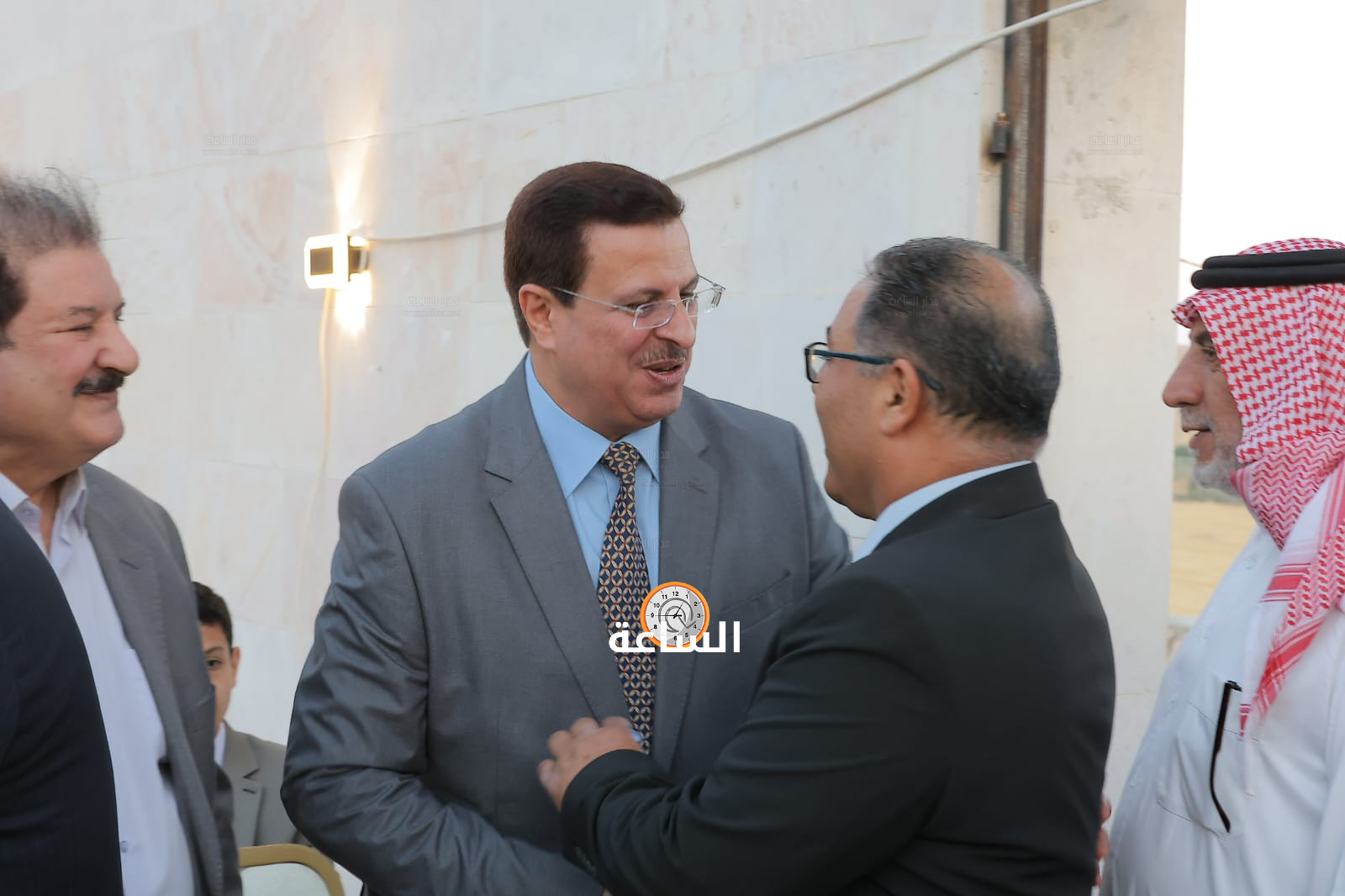Madar Al-Saa Images 0.42370857272693996