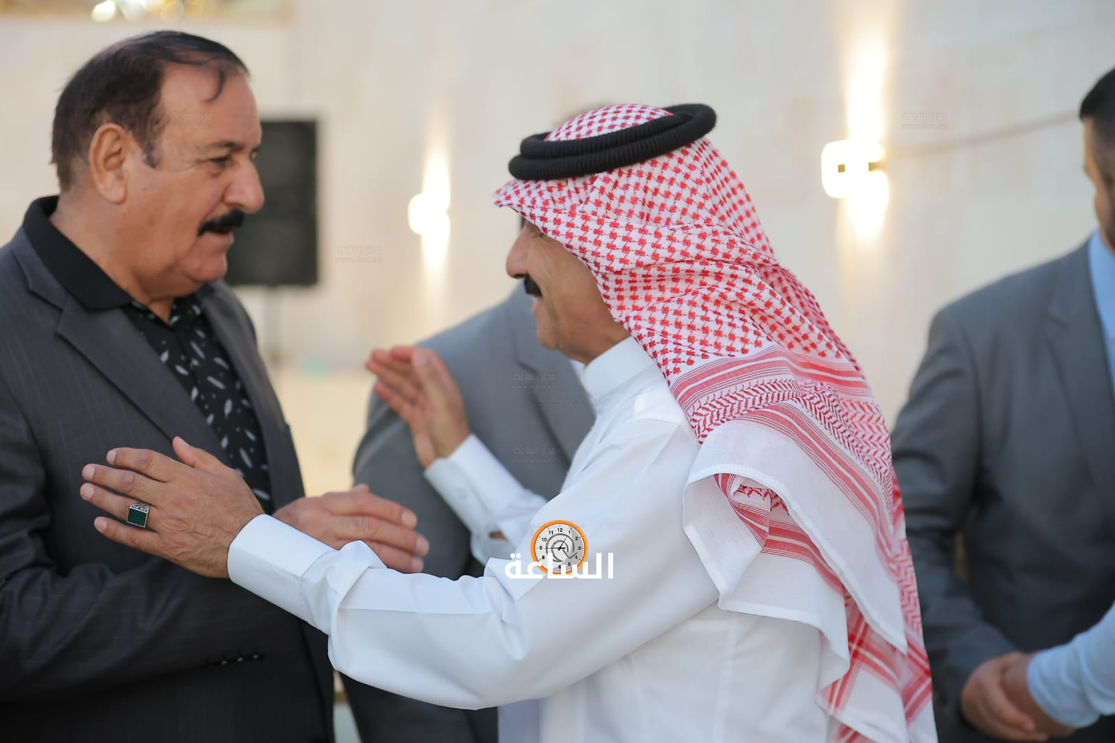 Madar Al-Saa Images 0.8149350588982213