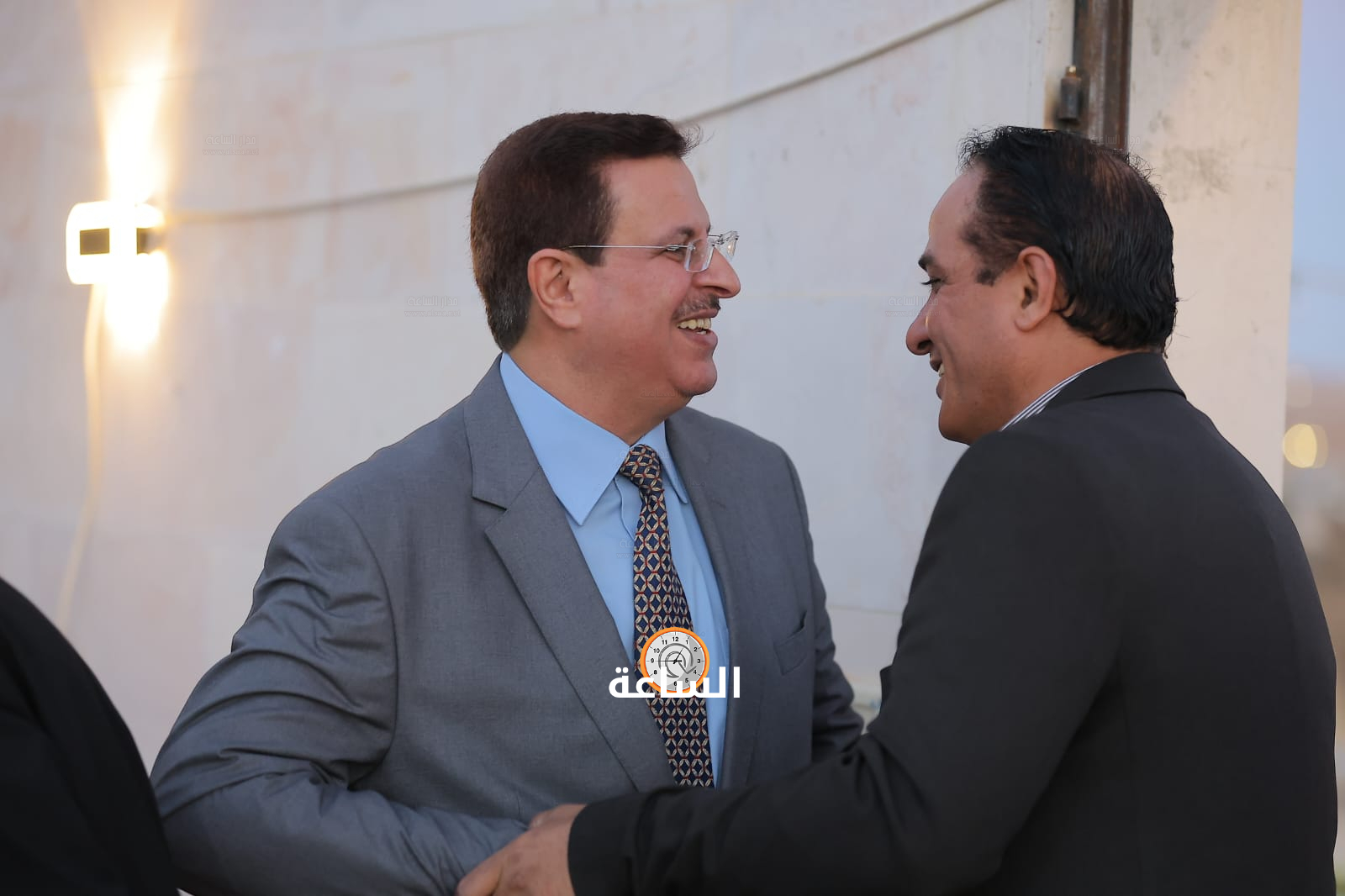 Madar Al-Saa Images 0.7979569846300492