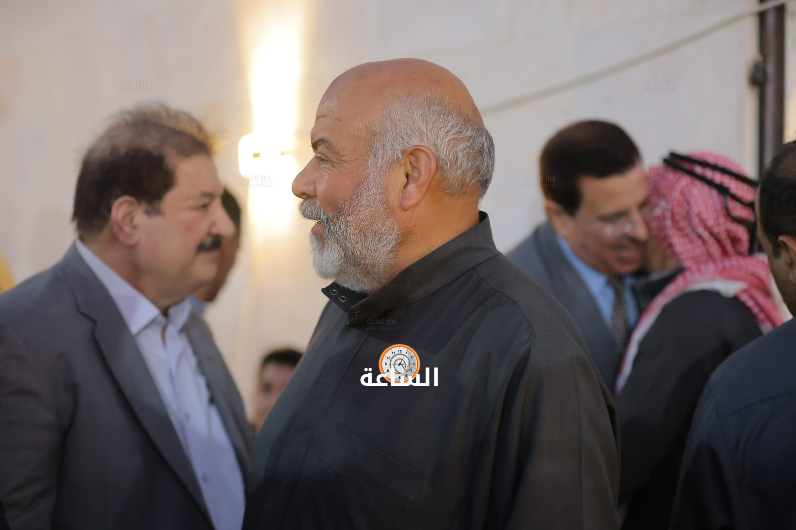 Madar Al-Saa Images 0.4593924010289735