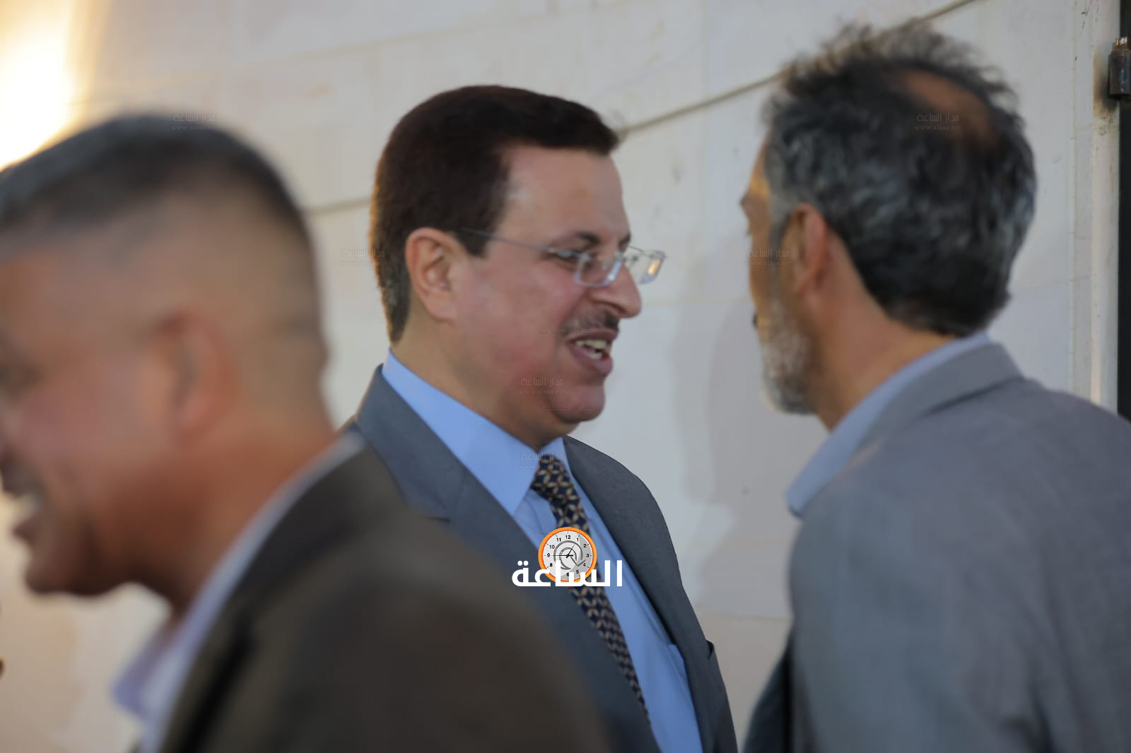 Madar Al-Saa Images 0.32391052077507243