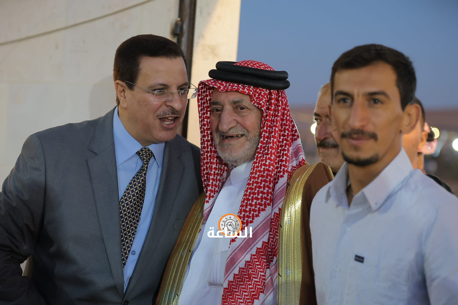 Madar Al-Saa Images 0.6437901000528409
