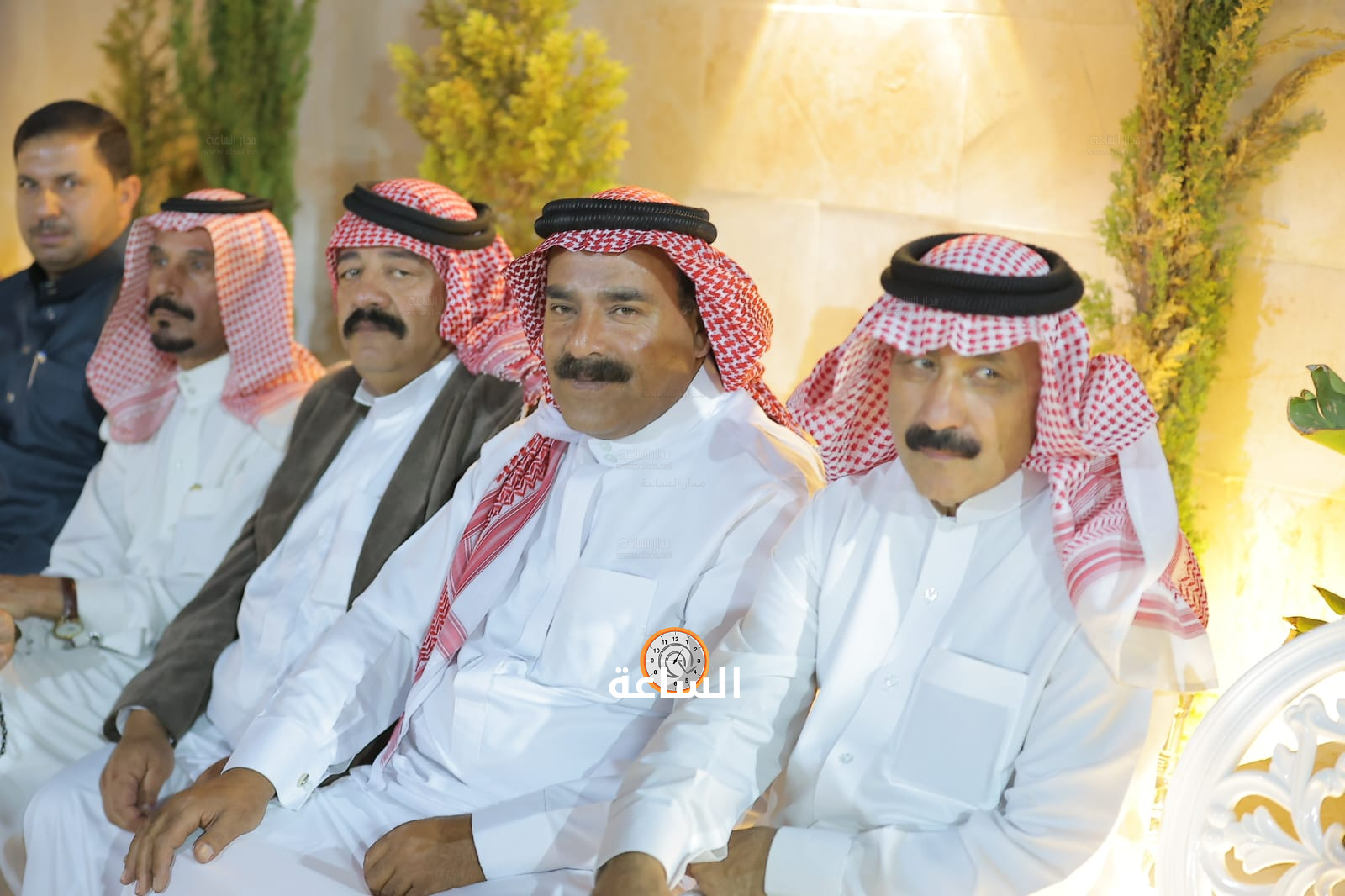 Madar Al-Saa Images 0.8220103429733872