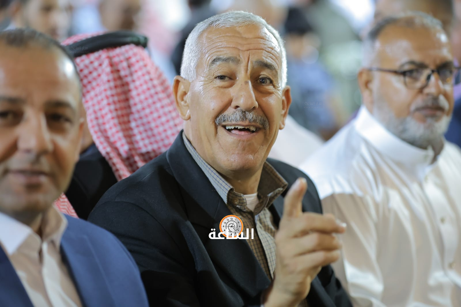 Madar Al-Saa Images 0.7431767132573243