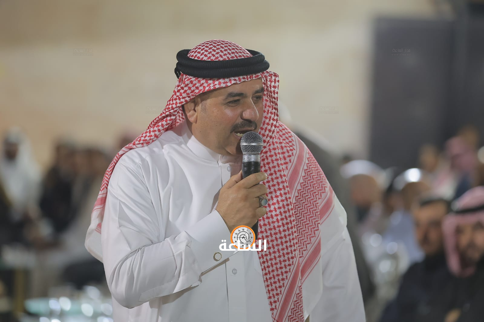 Madar Al-Saa Images 0.9346456379039904