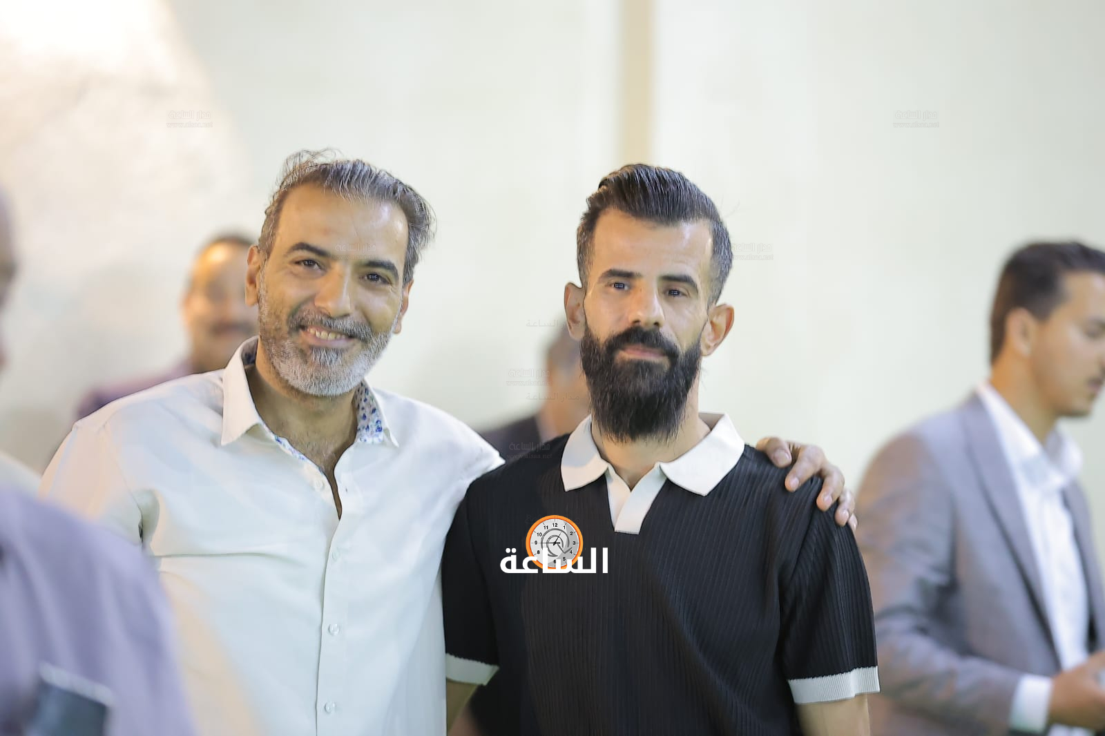 Madar Al-Saa Images 0.5711639543443113