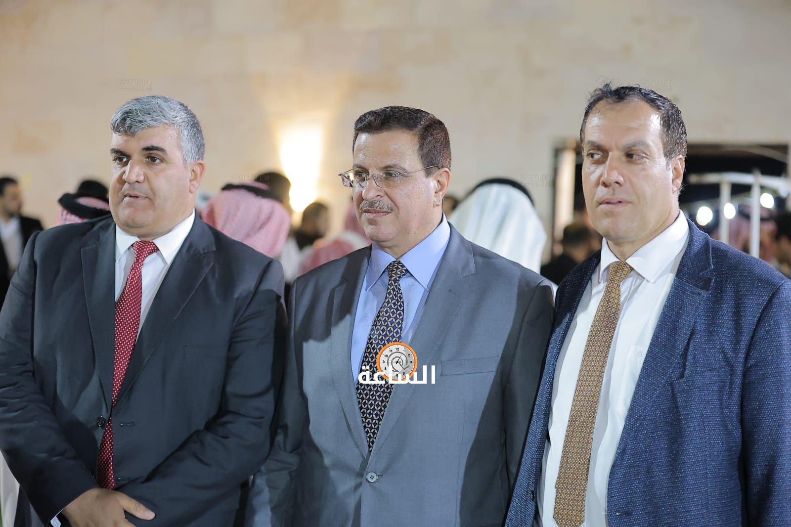 Madar Al-Saa Images 0.4449250124785613