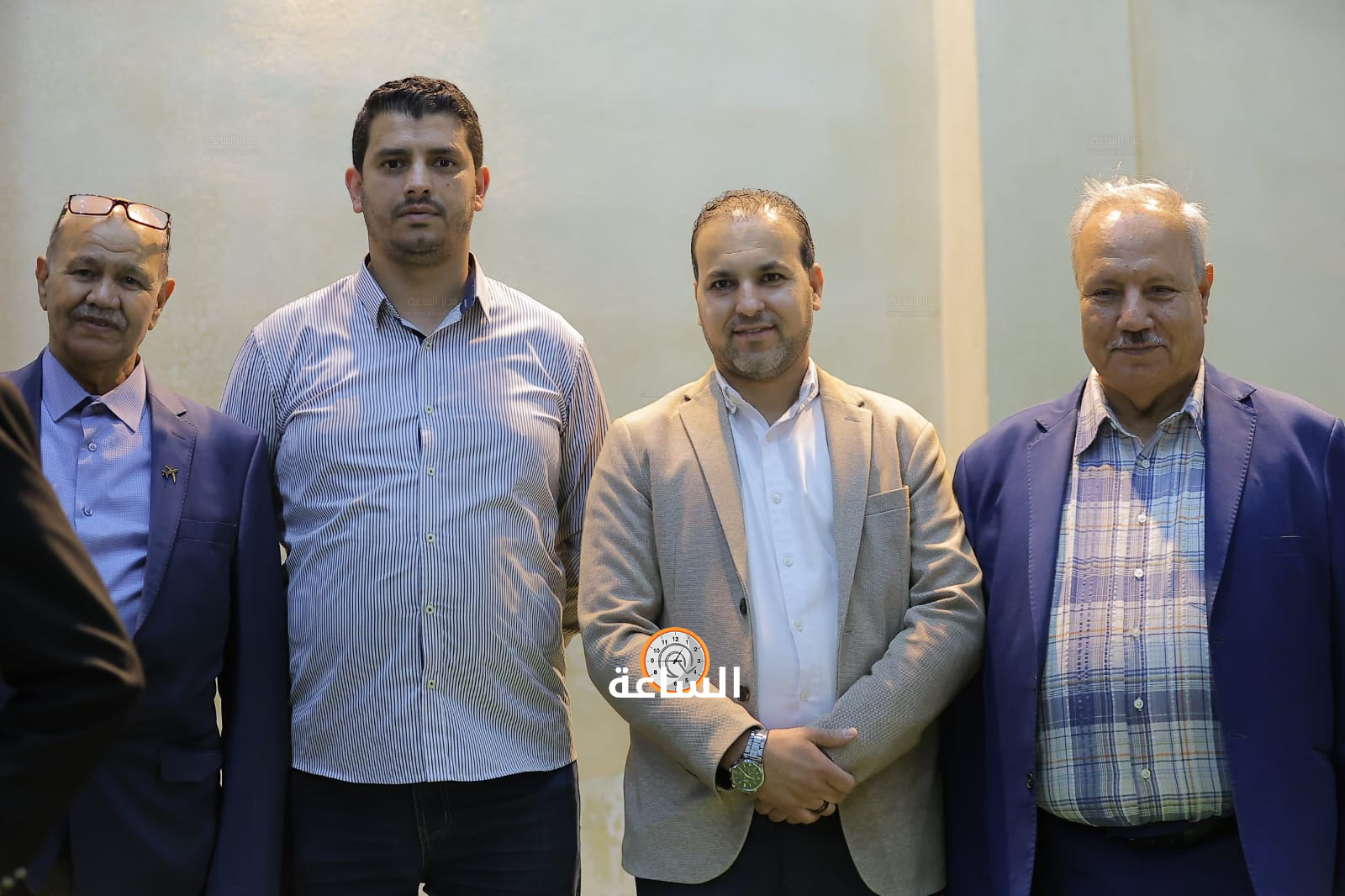 Madar Al-Saa Images 0.37014578222878836