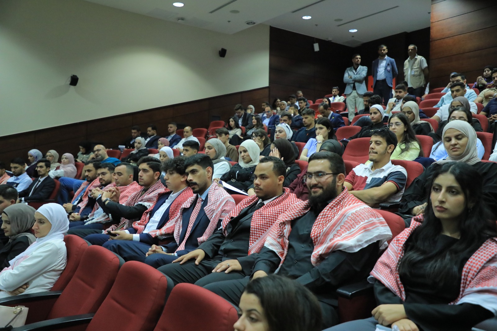 Madar Al-Saa Images 0.7709570935715487