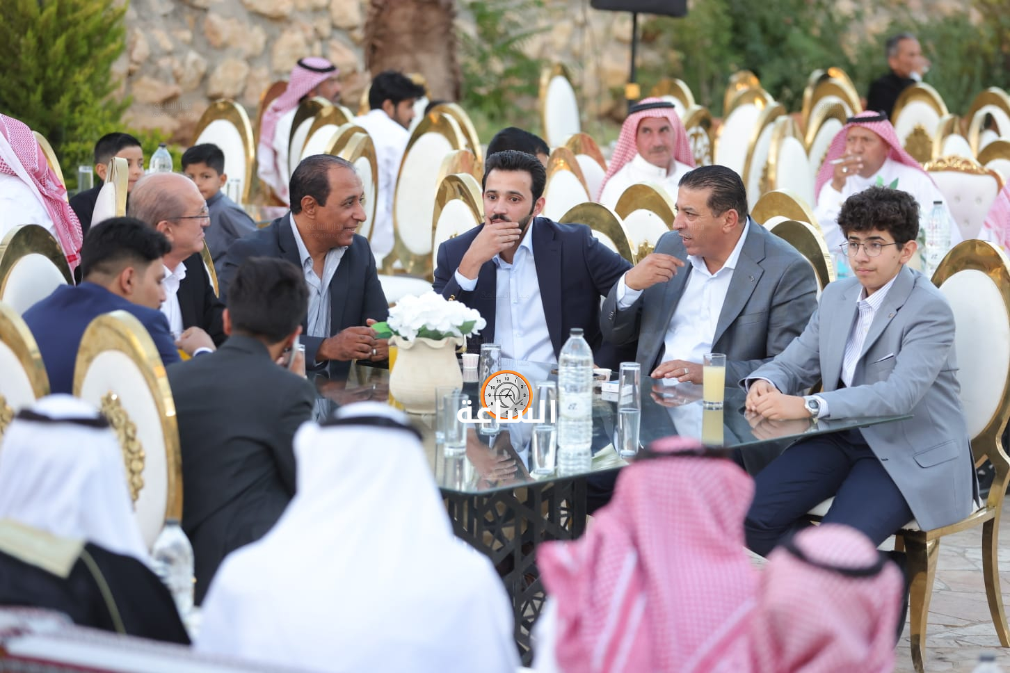 Madar Al-Saa Images 0.44953561780356865
