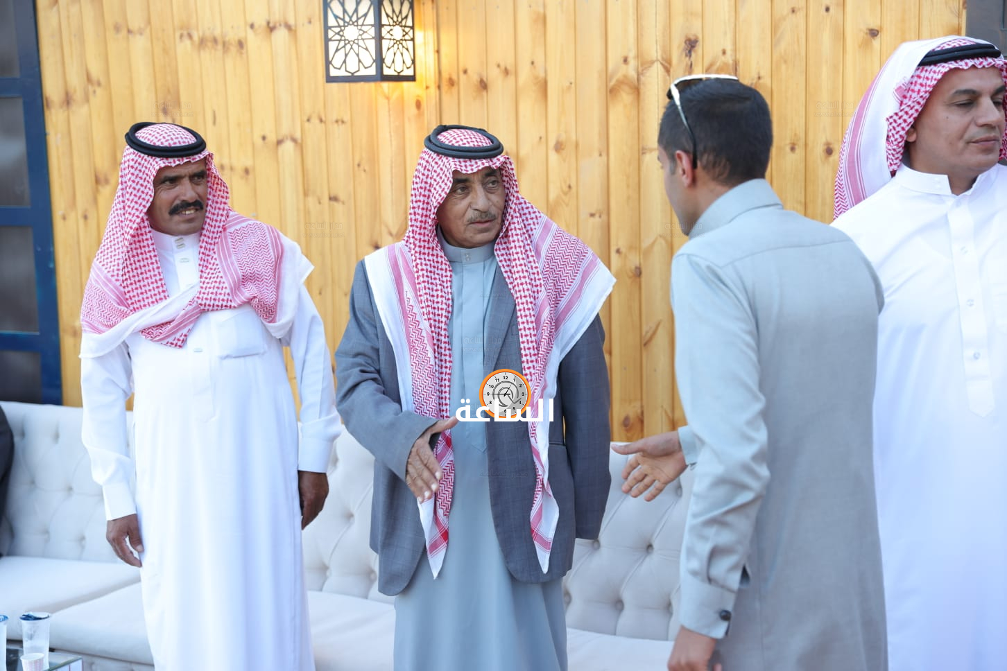 Madar Al-Saa Images 0.8331350387506655