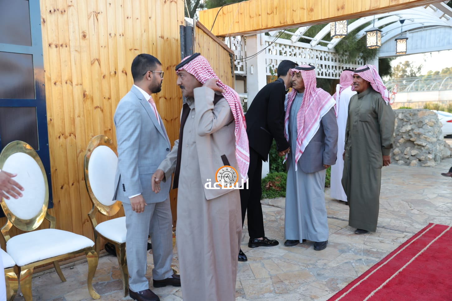 Madar Al-Saa Images 0.2561147398800012