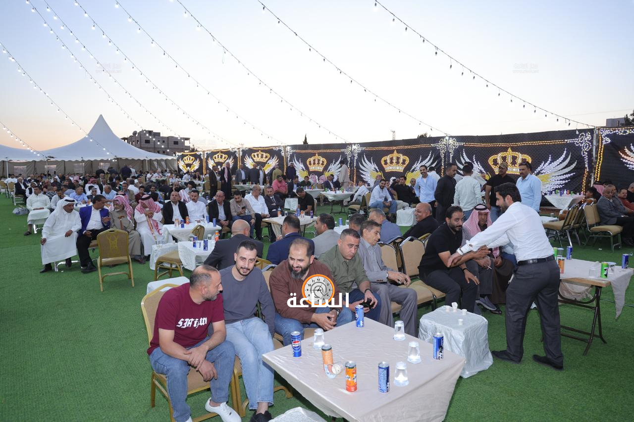 Madar Al-Saa Images 0.3820256783324826