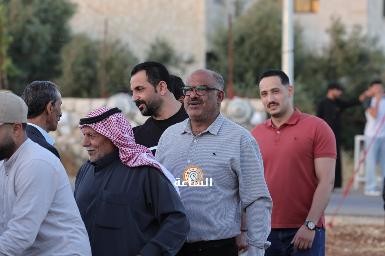 Madar Al-Saa Images 0.1580402609002176